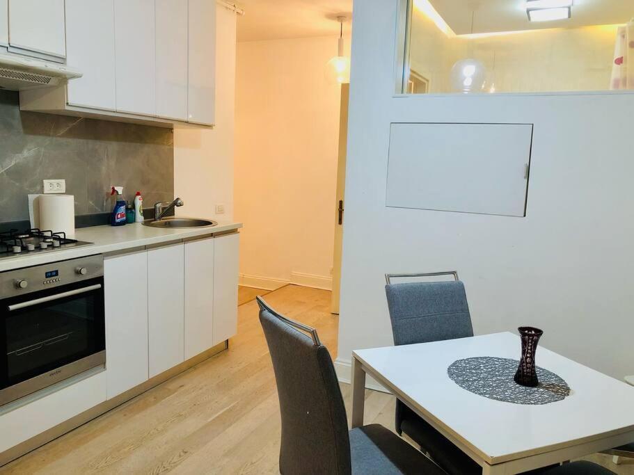Joy City Stay Nemoianu 7 Timisoara Bagian luar foto
